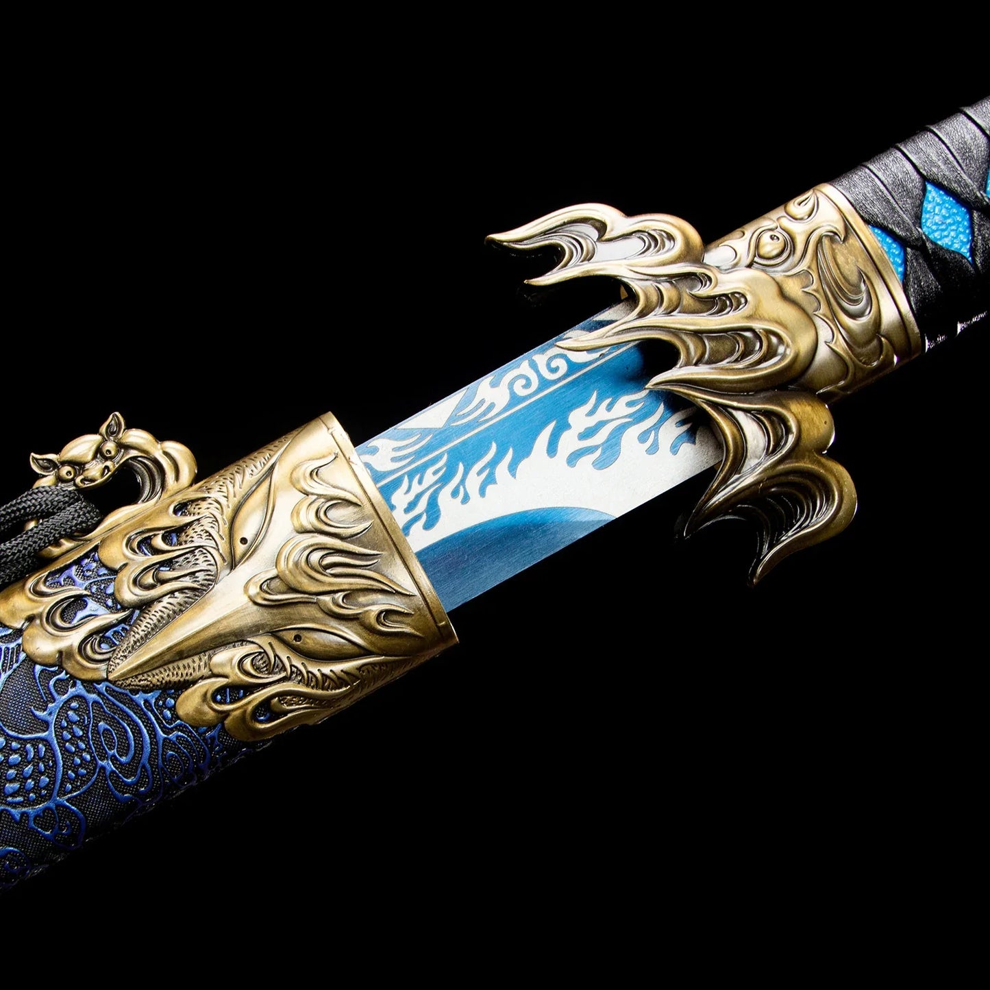 Chinese handmade sword/practical sword/sword/embroidered spring sword/straight sword/cold weapon