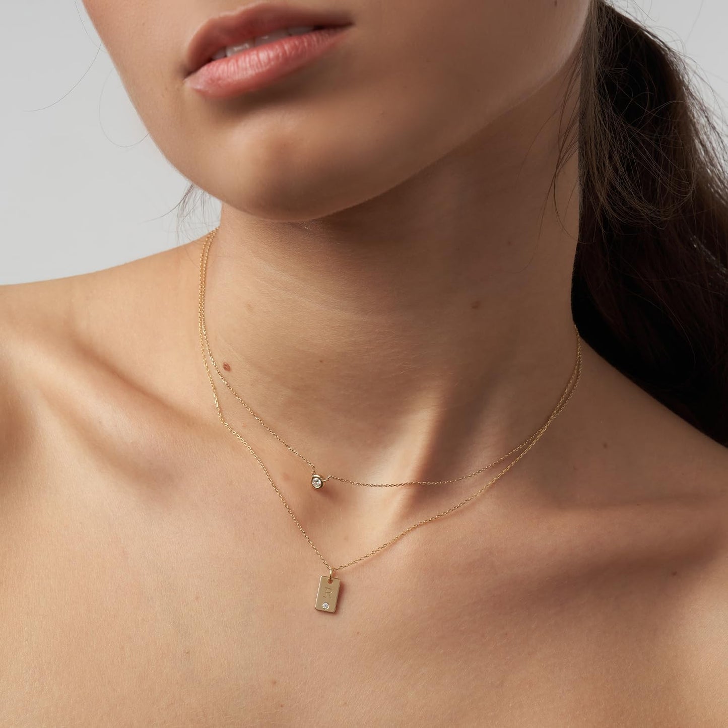 OAK & LUNA - Personalized Willow Tag Initial Necklace with Diamond Option - Dainty Gift for Her, Woman - Custom Jewelry for Christmas, Mother's Day